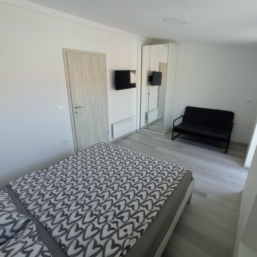 Apartmaja Eva&Pia Koper Eksteriør bilde