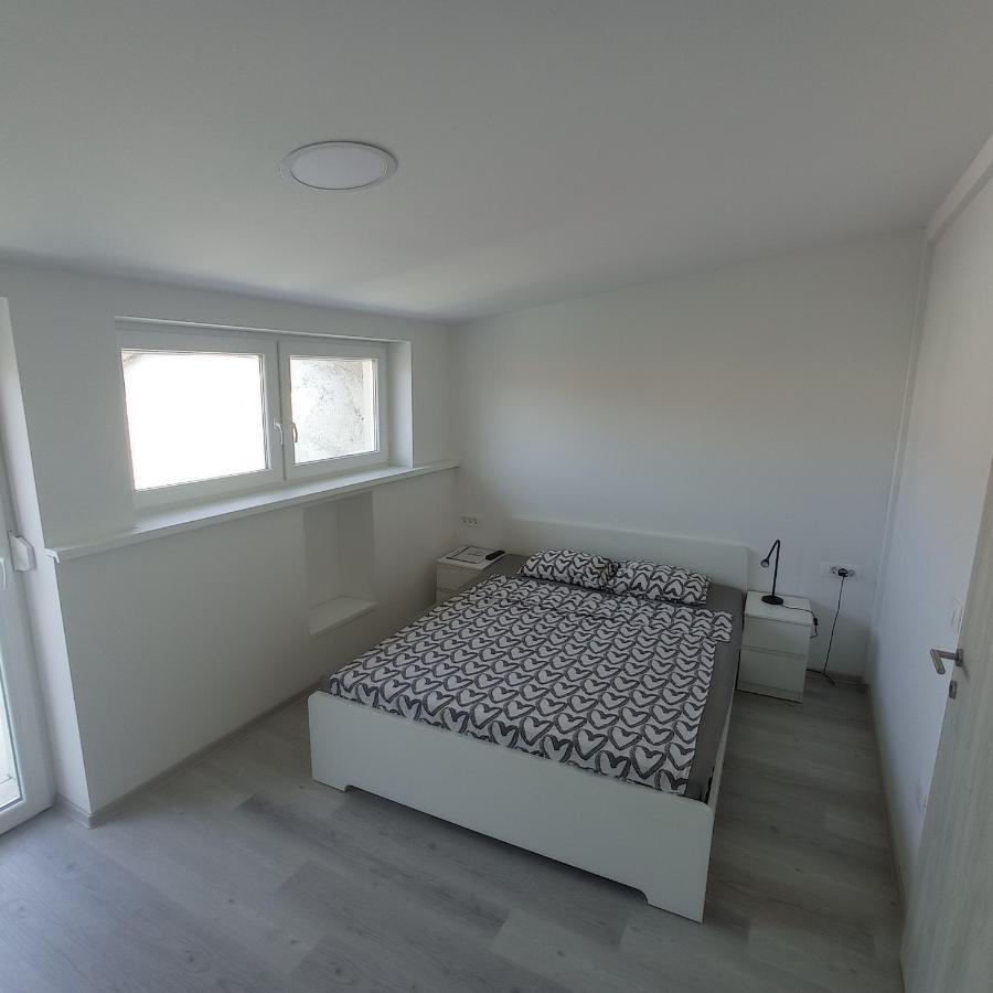 Apartmaja Eva&Pia Koper Eksteriør bilde