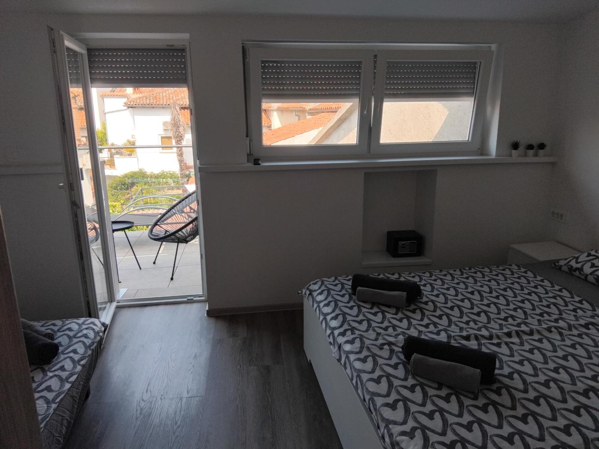 Apartmaja Eva&Pia Koper Eksteriør bilde
