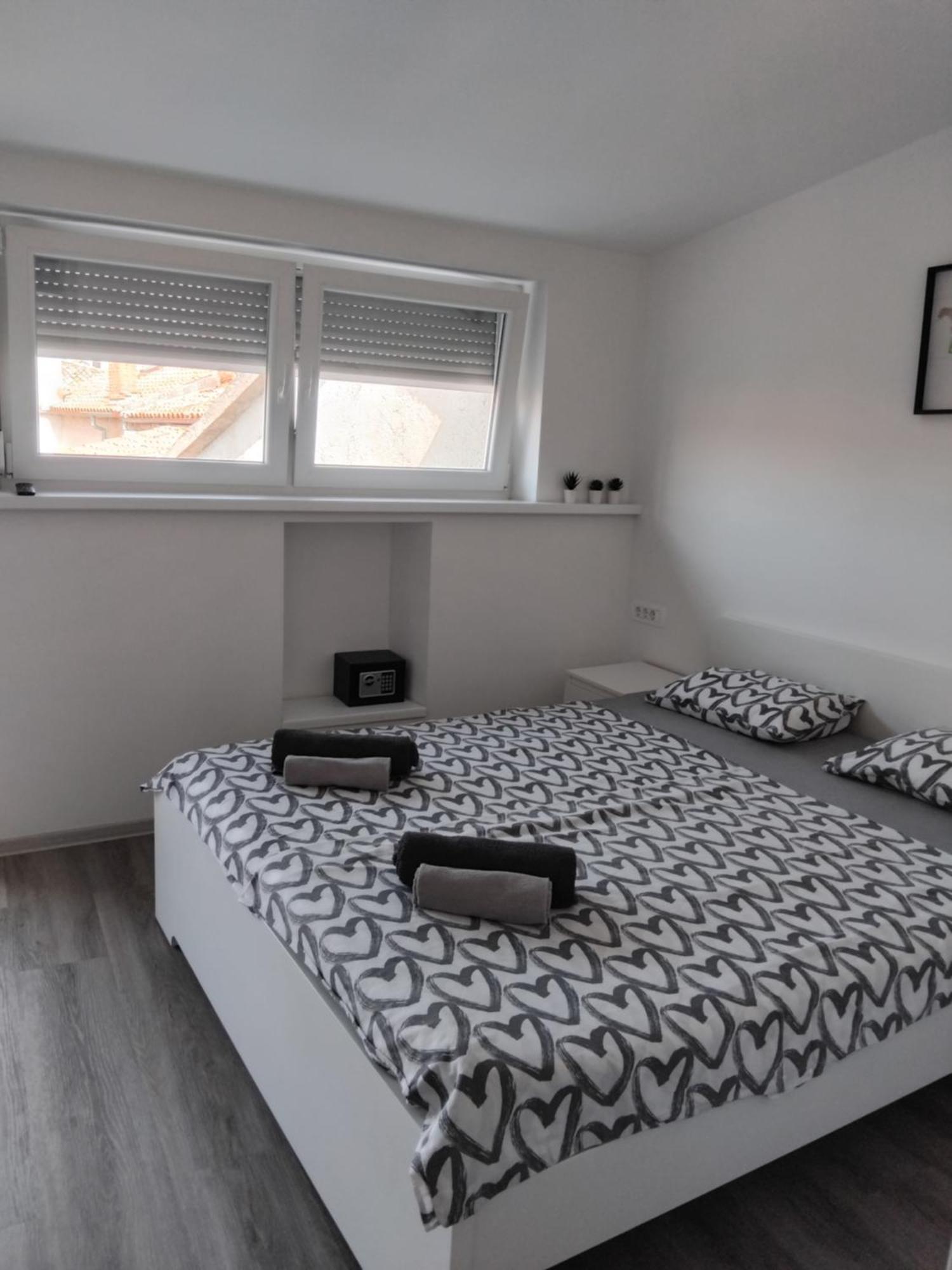 Apartmaja Eva&Pia Koper Eksteriør bilde